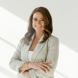 Mercedes Finstuen